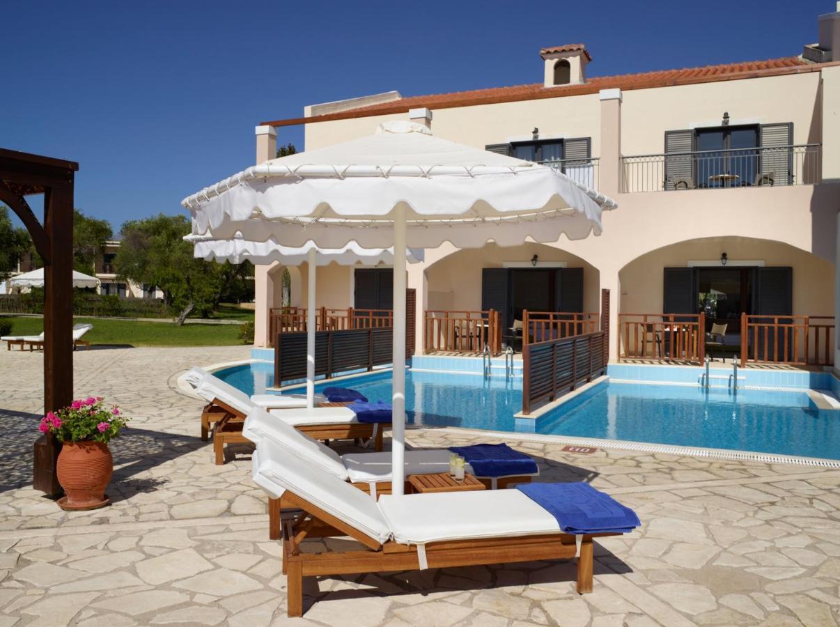 Roda Beach Resort & Spa Exterior photo