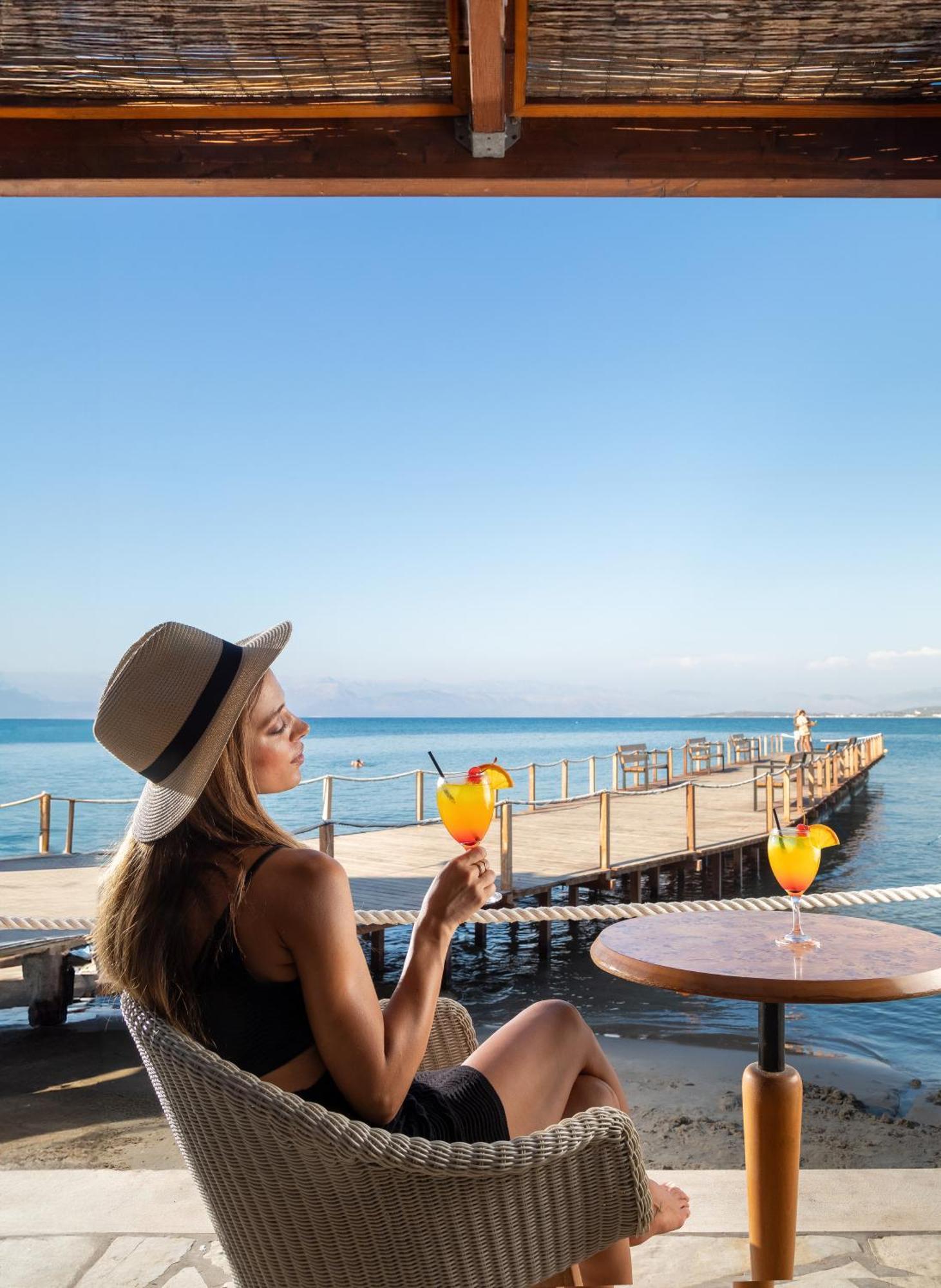 Roda Beach Resort & Spa Exterior photo